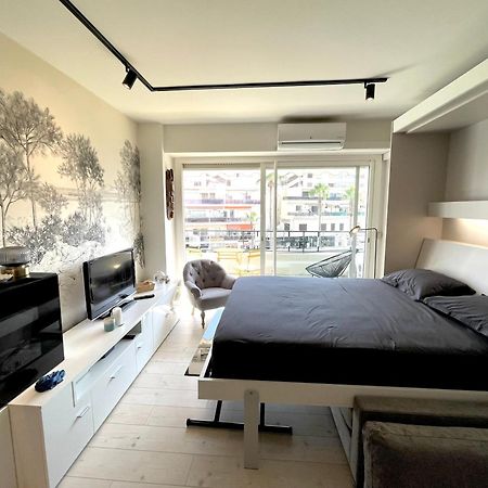 Studio Europa Apartment ฌวง-เลส์-แป็งส์ ภายนอก รูปภาพ