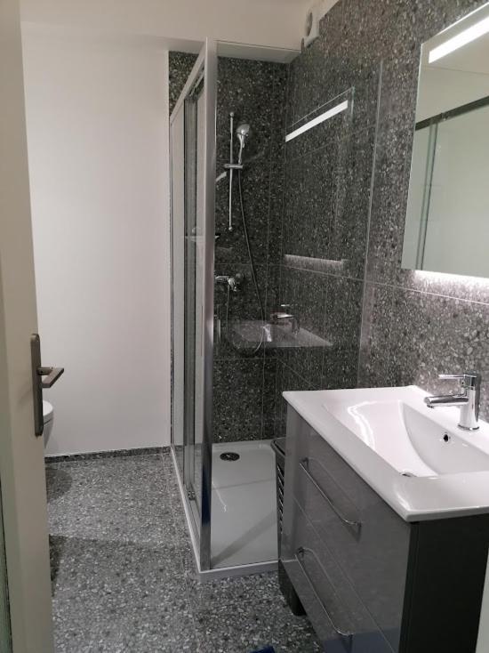 Studio Europa Apartment ฌวง-เลส์-แป็งส์ ภายนอก รูปภาพ