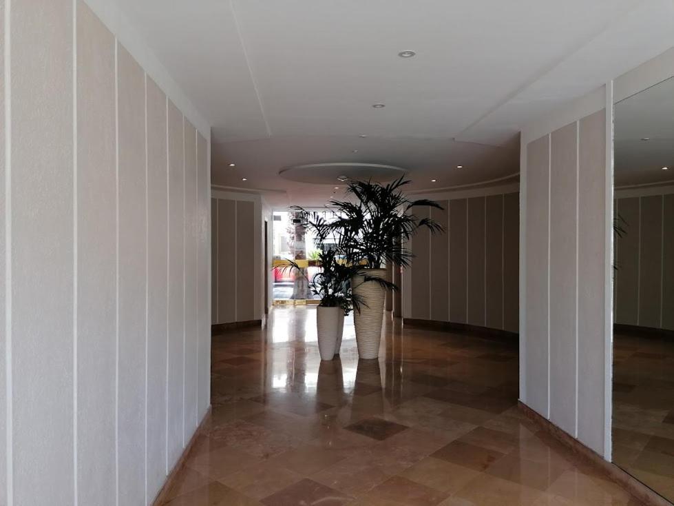 Studio Europa Apartment ฌวง-เลส์-แป็งส์ ภายนอก รูปภาพ