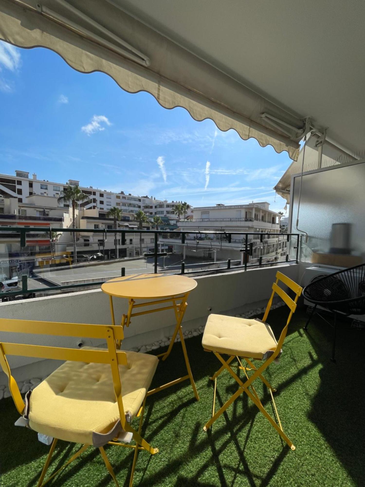 Studio Europa Apartment ฌวง-เลส์-แป็งส์ ภายนอก รูปภาพ