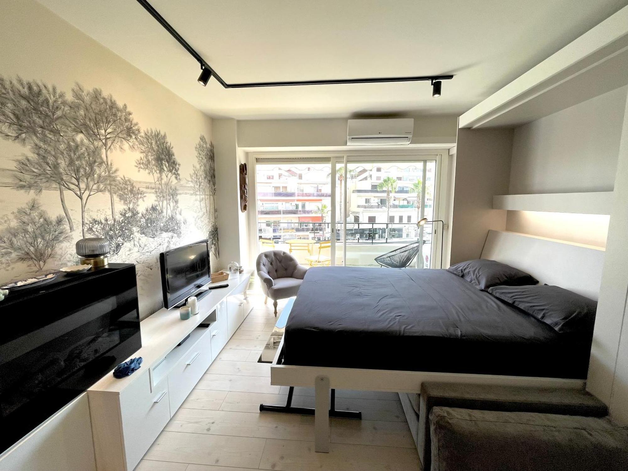 Studio Europa Apartment ฌวง-เลส์-แป็งส์ ภายนอก รูปภาพ